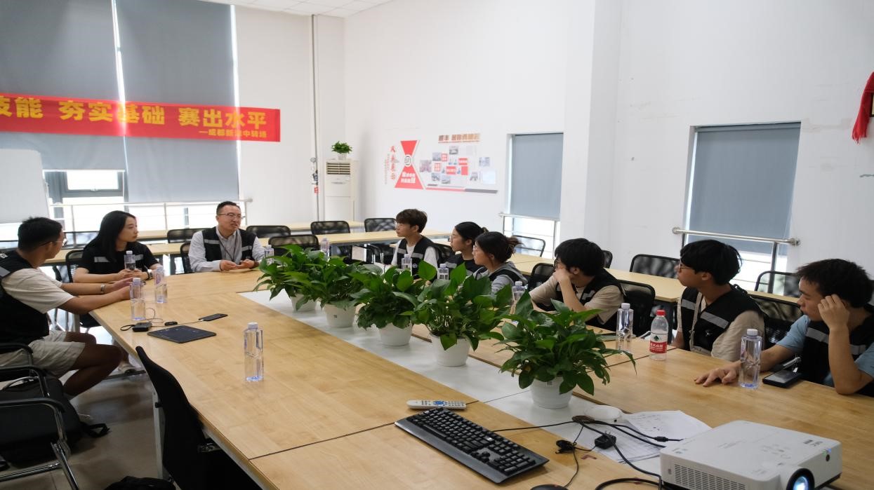 1724985847106014612.jpg 1724985847106014612.jpg